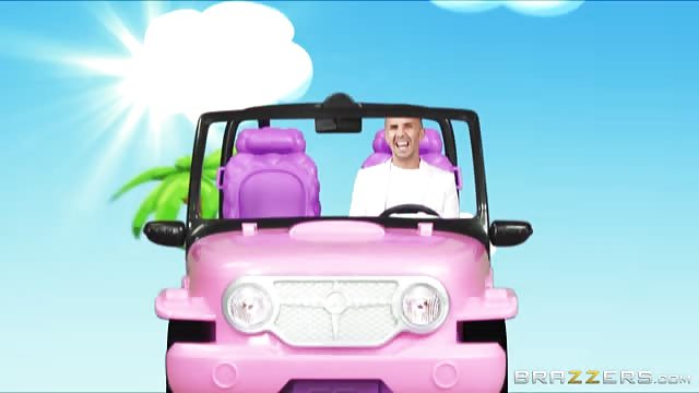 FOLLANDO UNA MUNECA follando una muneca: